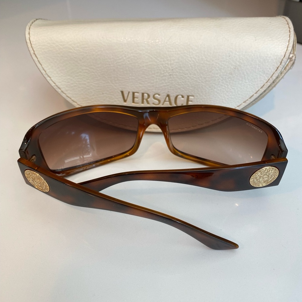 Versace Medusa Tortoise and Gradient Brown Sunglasses